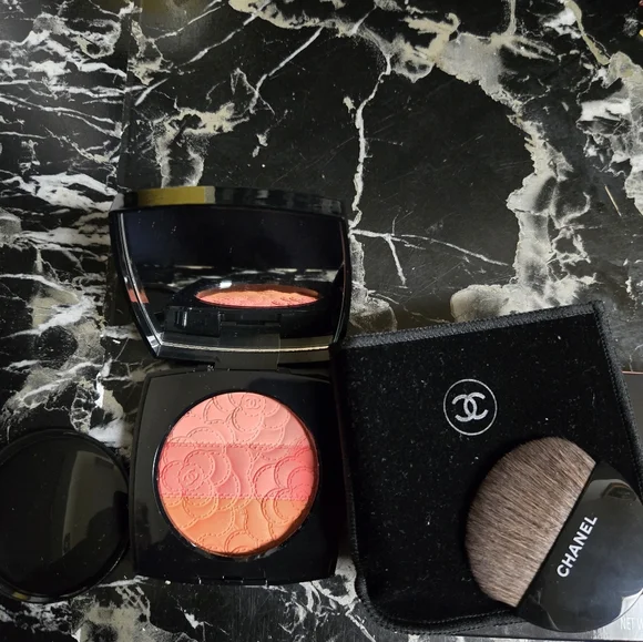 Chanel Camelia Futura Trio Powder Blush Spring 2025